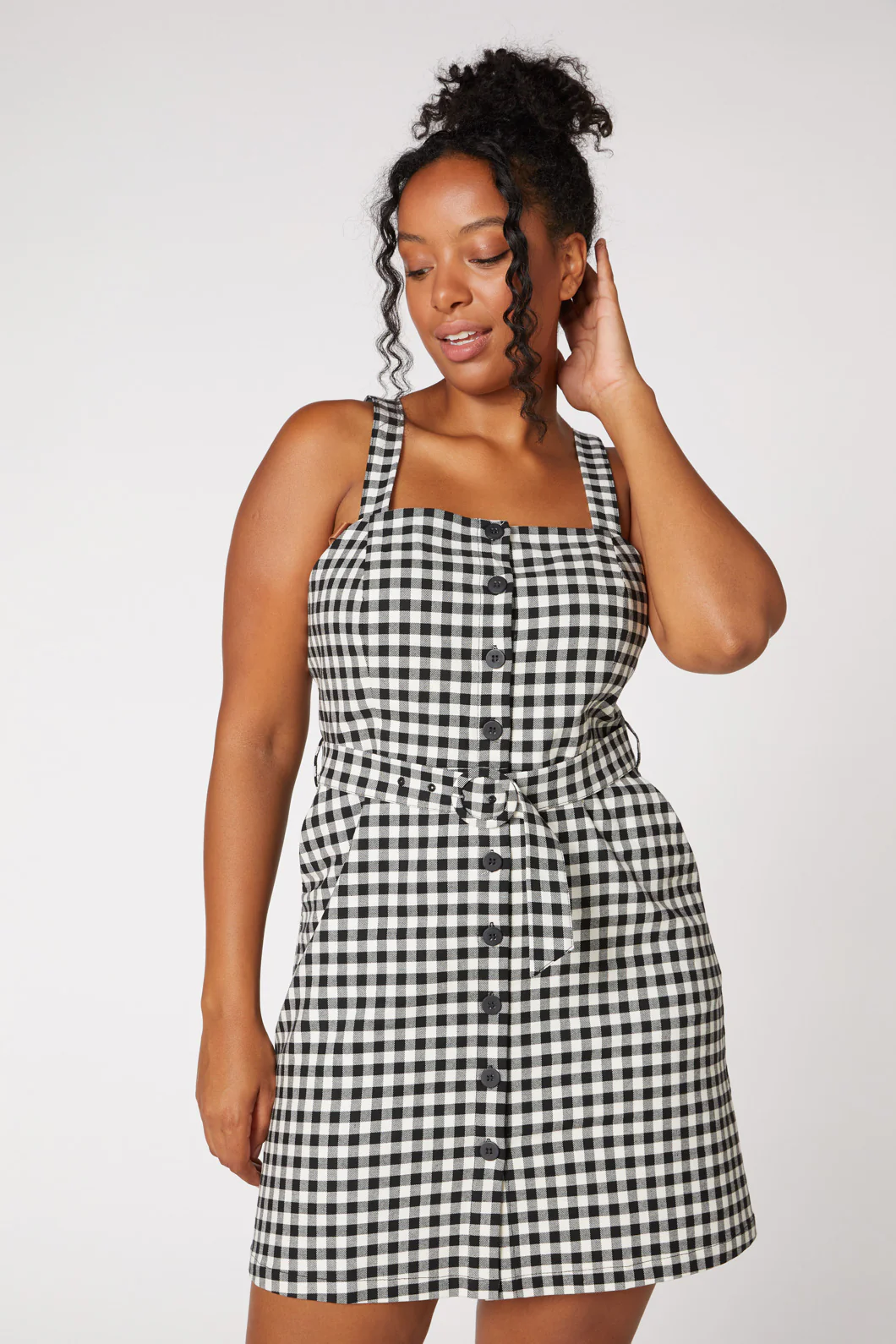 Claire Gingham Pinny - Image 6