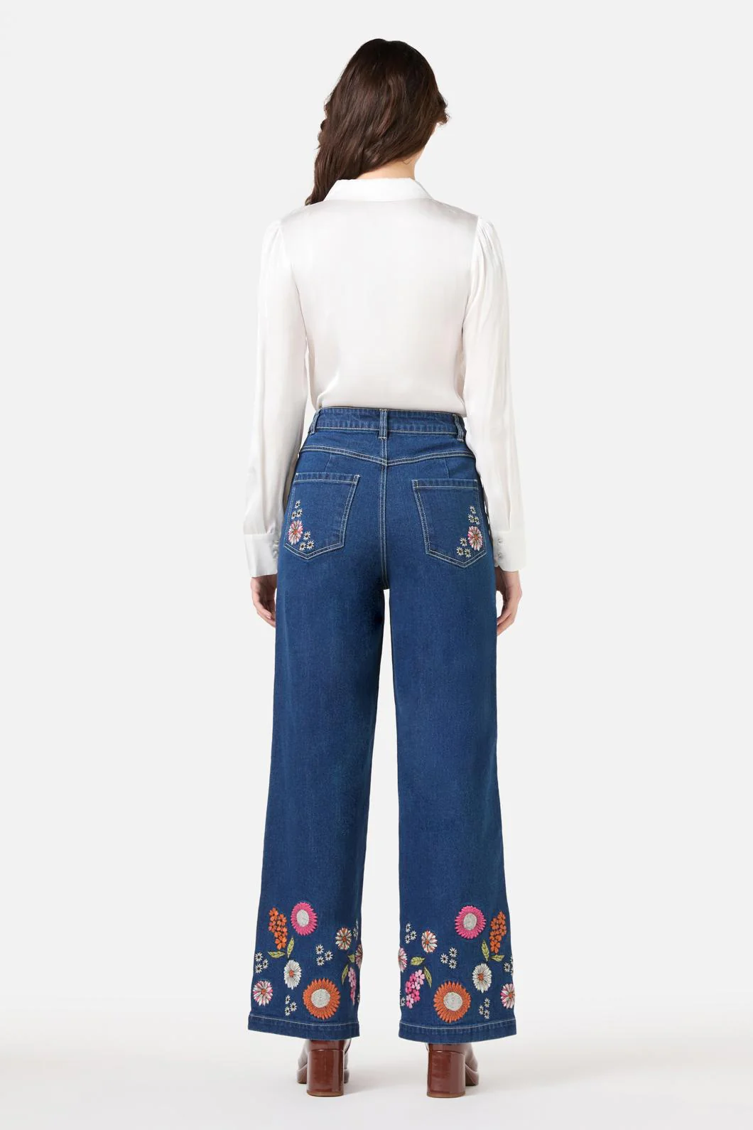 Viva Floral Embroidered Jean - Image 5